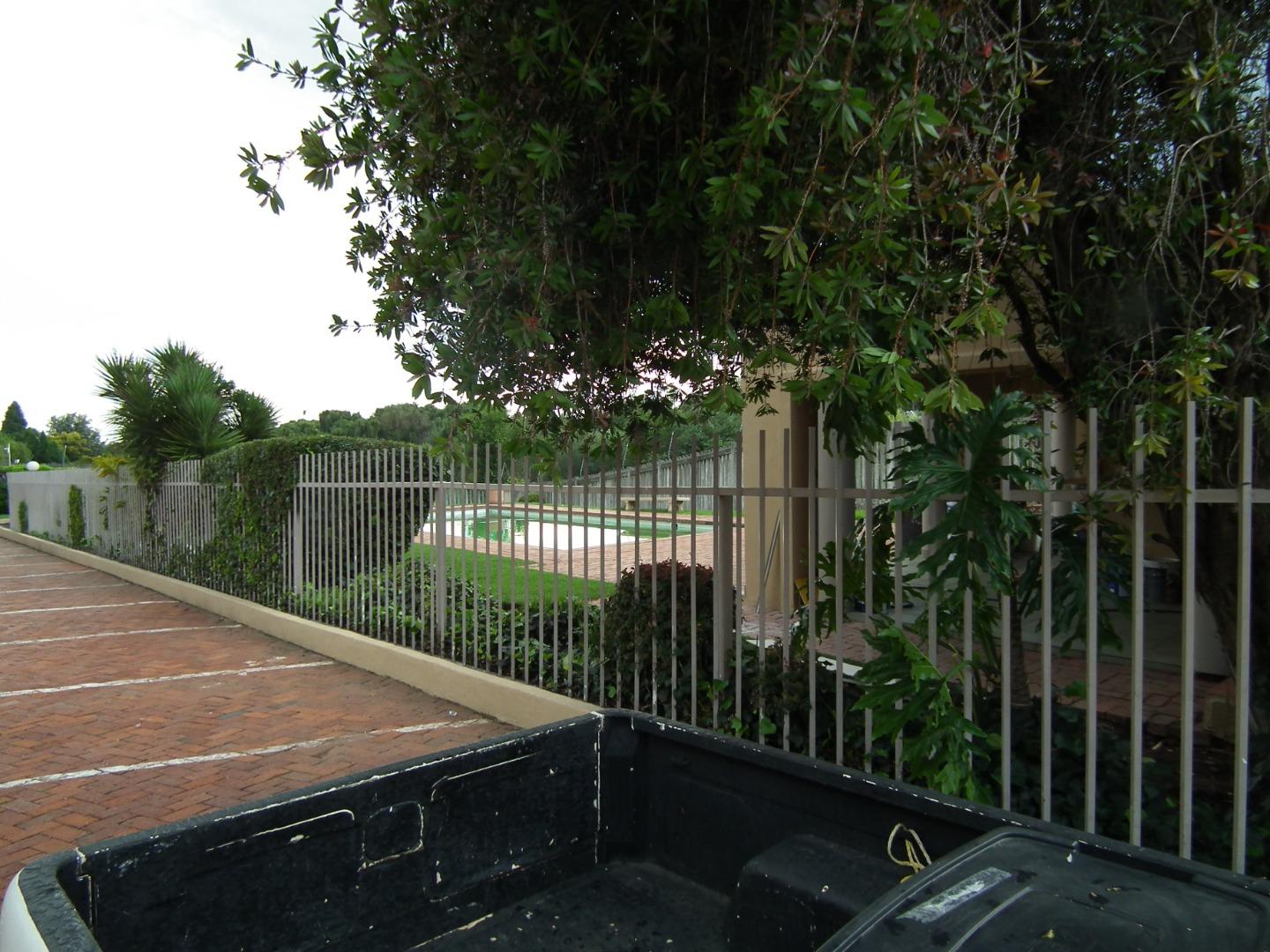 730568_57_Oxford_003.JPG
