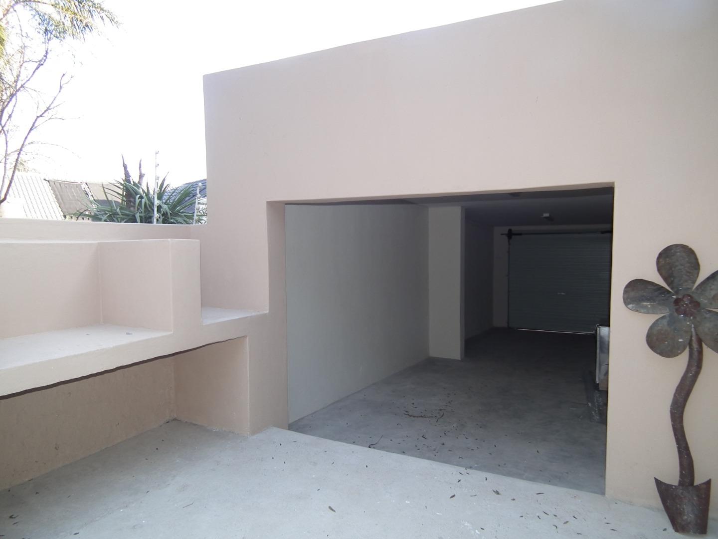 751639_Werner_garage_en_braai_003.JPG
