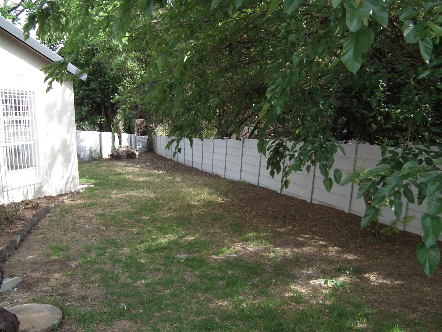 756808_21_Malcolm_Pre_Ridge_Renovated_027.JPG