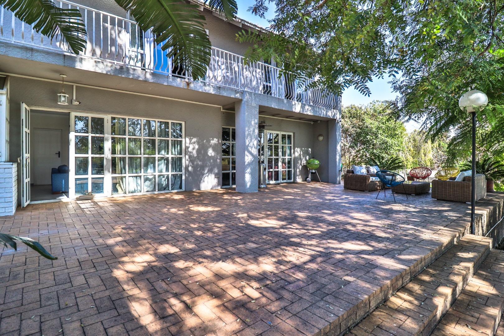 6 Bedroom House for Sale - Gauteng