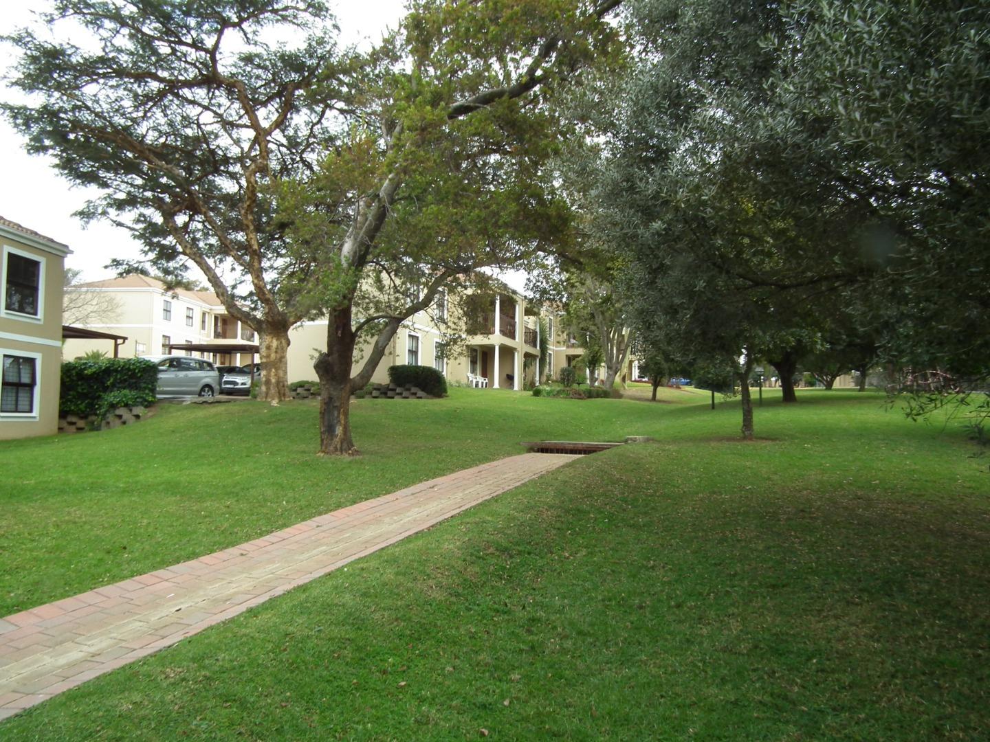 731619_26_Macarthur_Park_035.JPG