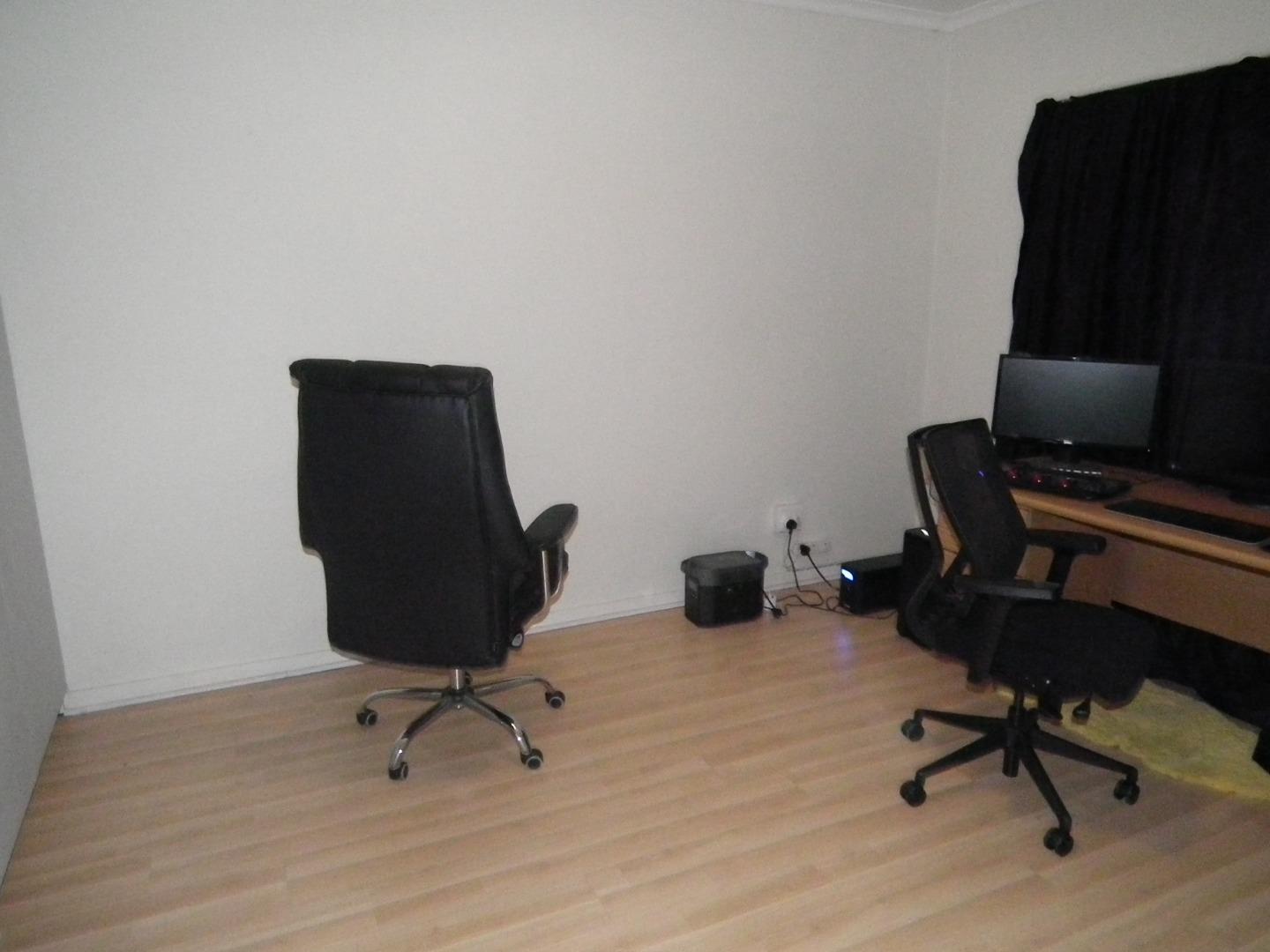 739848_189_B_Main_027.JPG